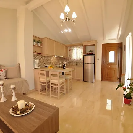 Aparthotel Mazis 4*