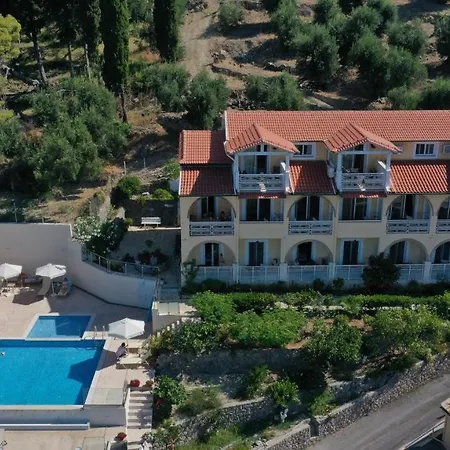 Aparthotel Mazis