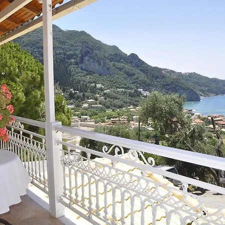 Mazis Agios Gordios (Corfu)