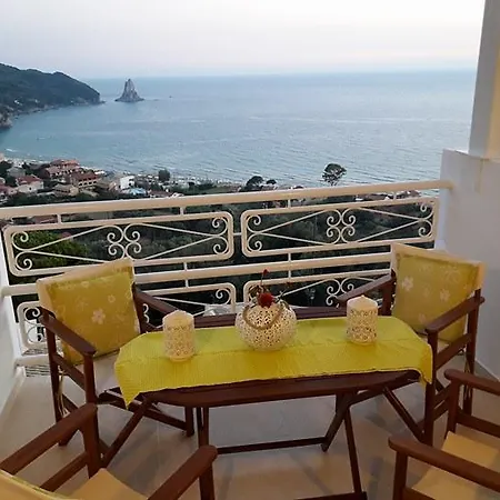 Mazis Aparthotel
