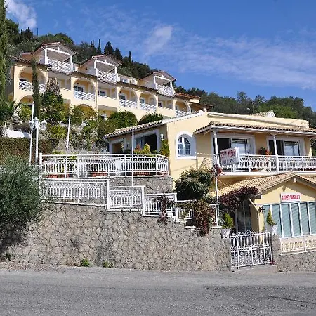 Mazis Aparthotel Agios Gordios (Corfu)