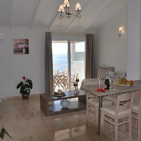 Mazis Hotel apartamentowy