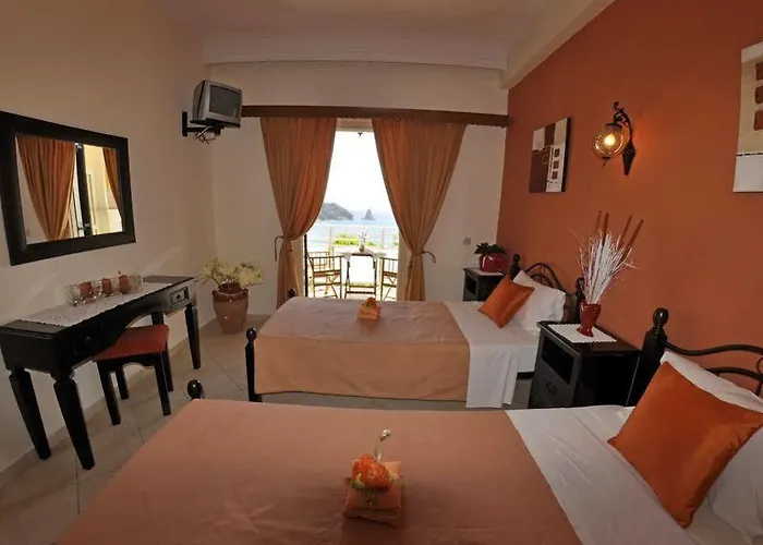 Mazis Agios Gordios (Corfu)